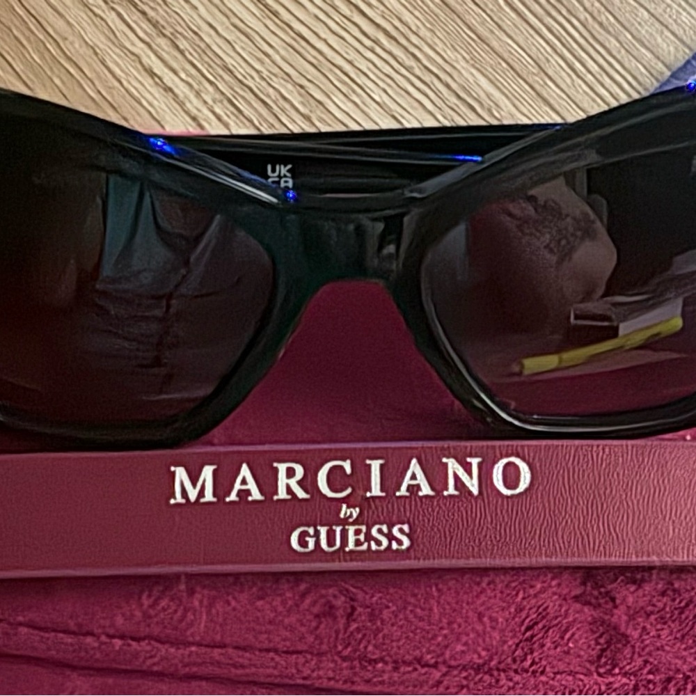 MARCIANO Black Women's Sunglasses with Crystal Accents Tinted Lens NEW - Picture 7 of 9